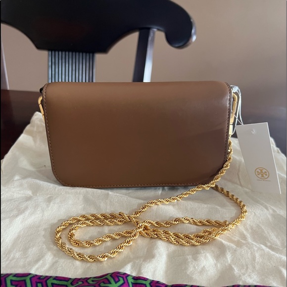 Tory Burch Eleanor phone crossbody in Moose NEW - Picture 8 of 13
